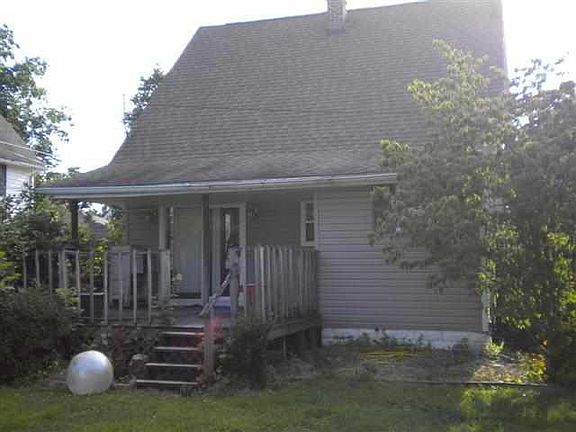 5th image of 116 Plum St