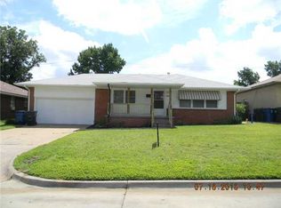 2600 Robin Rd, Midwest City, OK 73110