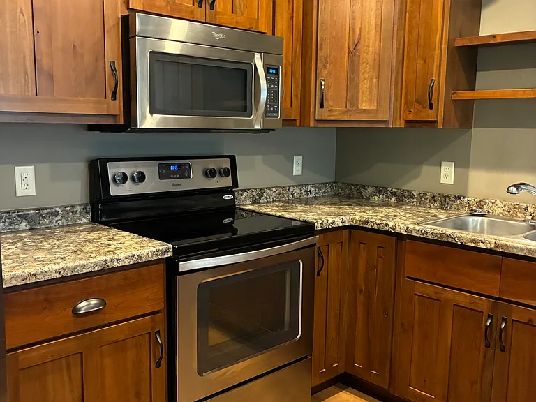 2850 Swallowtail Ct — Photo 5