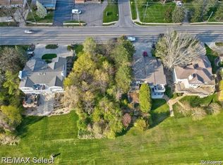 1332 E Main St, Flushing, MI 48433