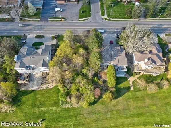 1332 E Main St, Flushing, MI 48433