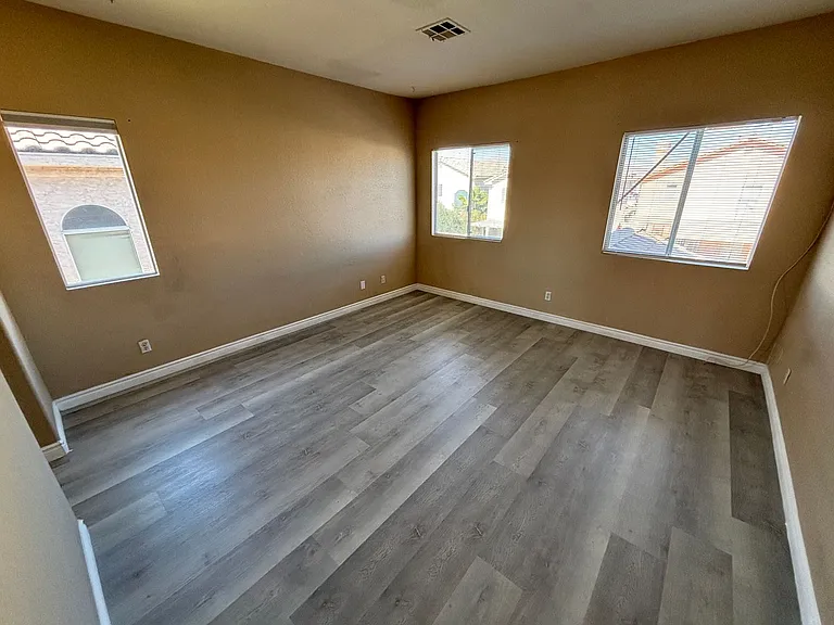 2398 Swifton Ct — Photo 21