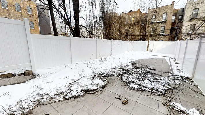 Rented by EXIT Realty Premium | media 23