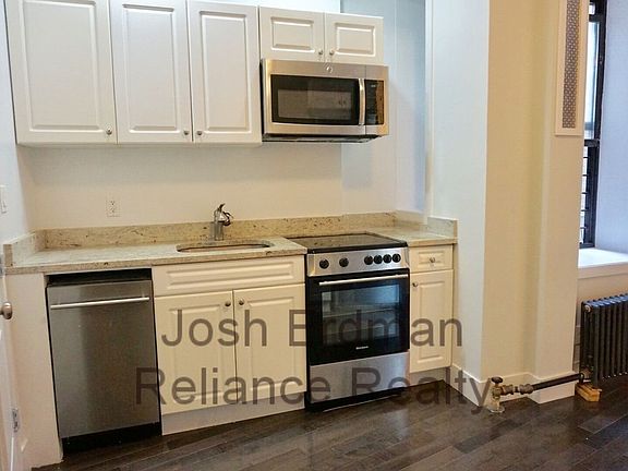 2nd image of 336 Fort Washington Ave #1L