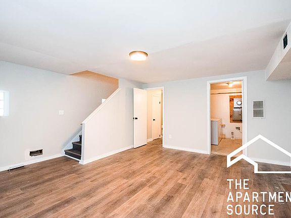 5th image of 1952 S Canalport Ave #1001