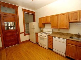 1445 W Belle Plaine Ave #THREEWEST, Chicago, IL 60613