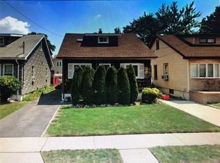 229 Jacob St, Elmont, NY 11003