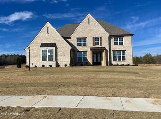 13544 Landry Ln, Olive Branch, MS 38654