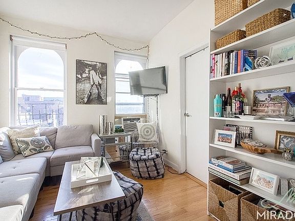 2nd image of 325 Bleecker St APT 17