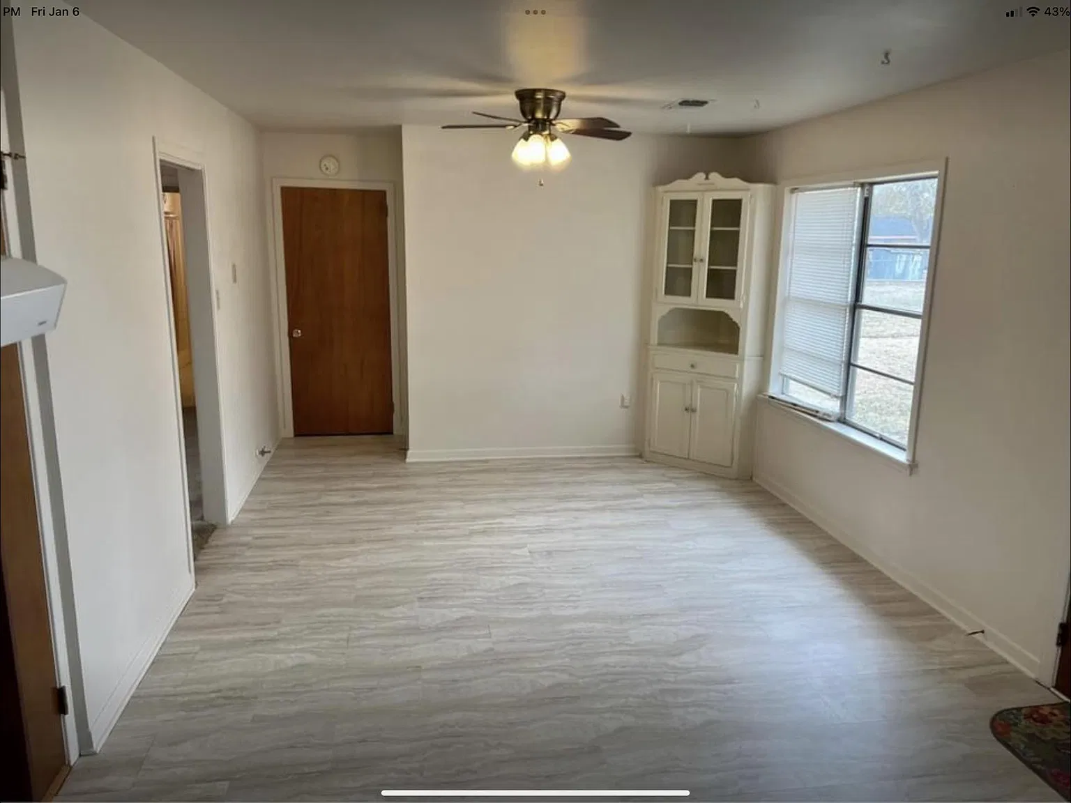 3 bed, 1300 sqft, $1,800 — Photo 3