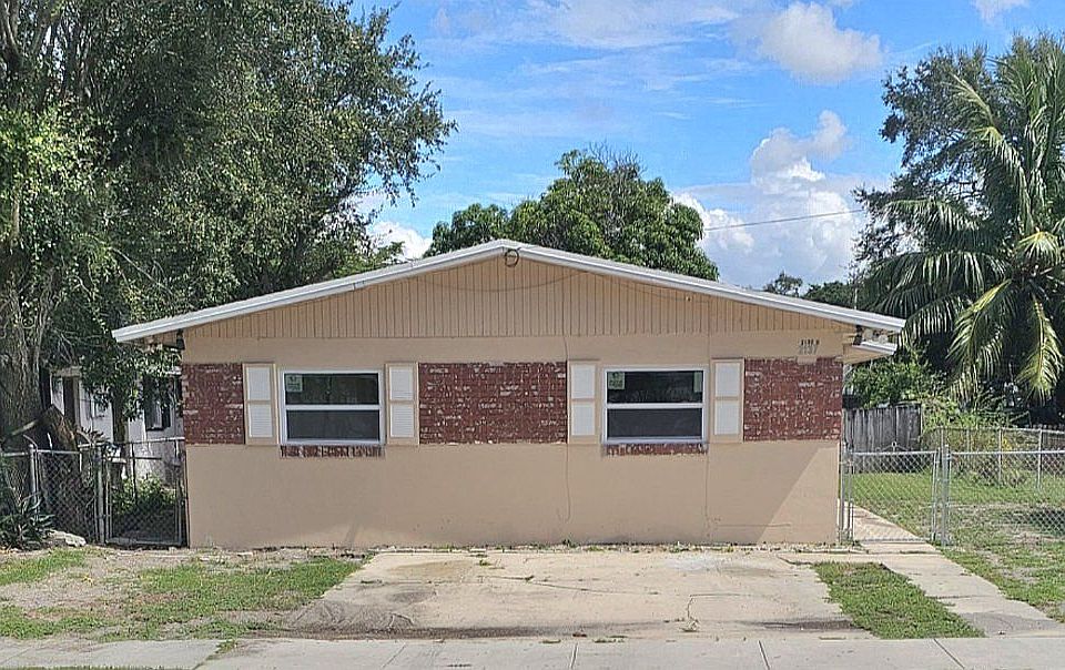 1st image of 2139 NW 99th Ter