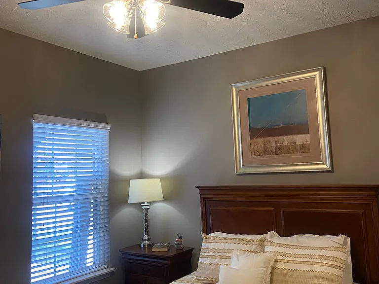 Summit Place Apartments — Photo 24