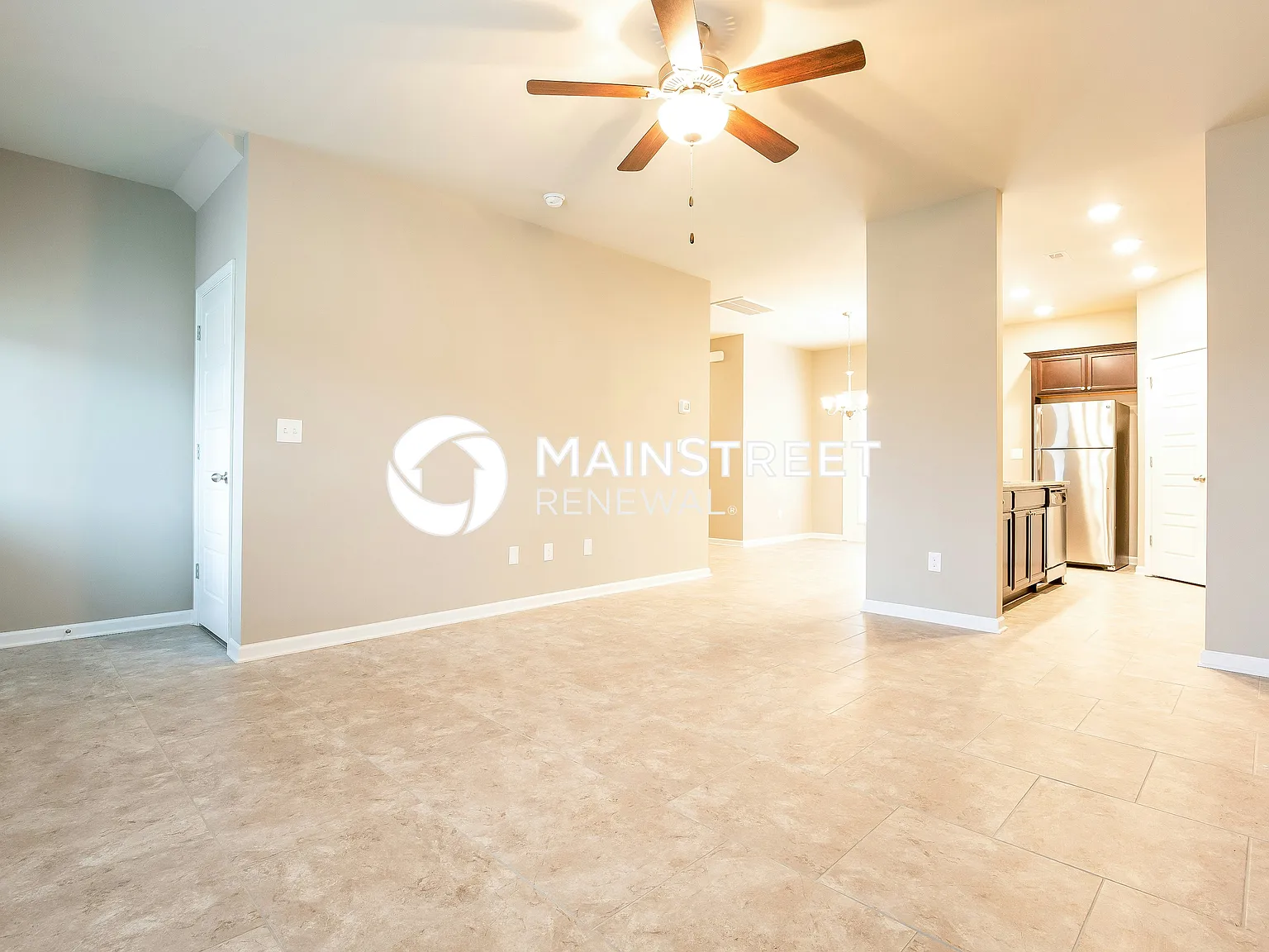 105 Chyntara Dr — Photo 2