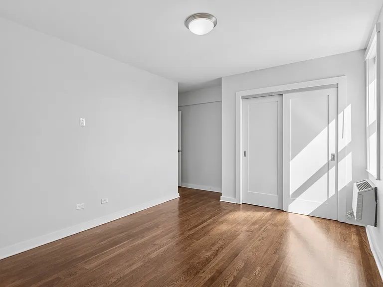 1135 Pelham Pkwy N #6E — Photo 5