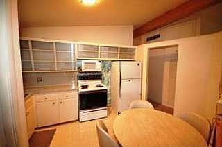 4th image of 22601 Saint Joan St