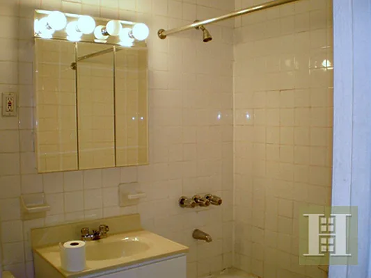 Rented by Halstead Real Estate | media 18