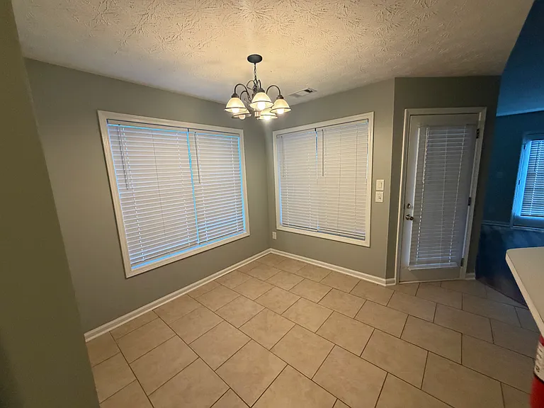 1890 Hampton Walk Ct — Photo 13