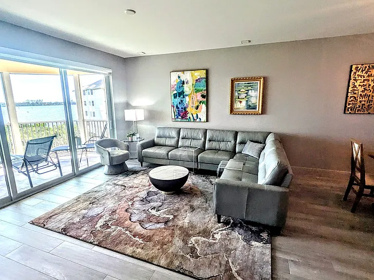 260 Hidden Bay Dr #504 — Photo 8