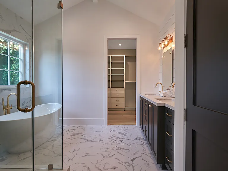 2439 S Beverly Dr — Photo 17