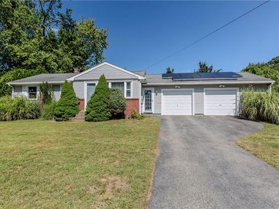 105 Stonedale Rd, Warwick, RI, 02889