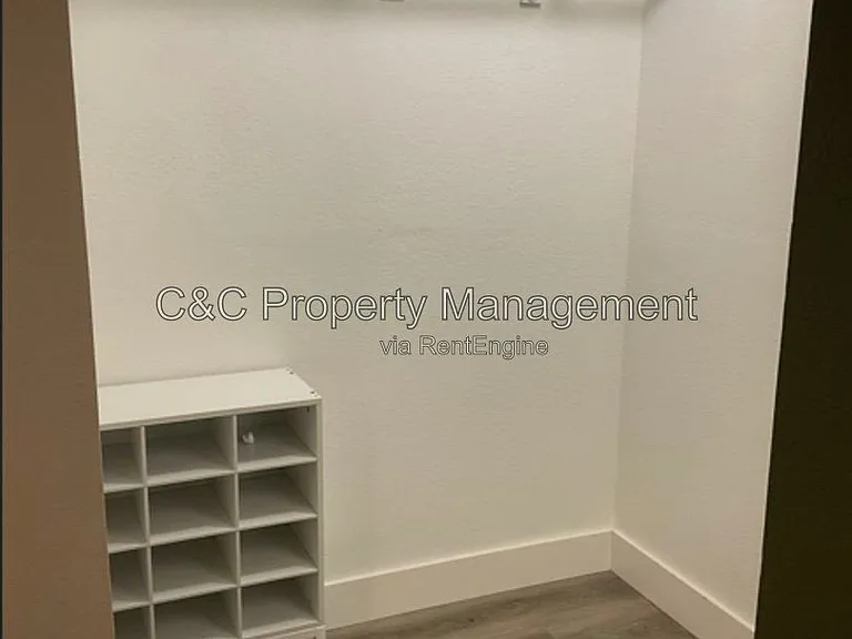 314 Arreba St — Photo 8