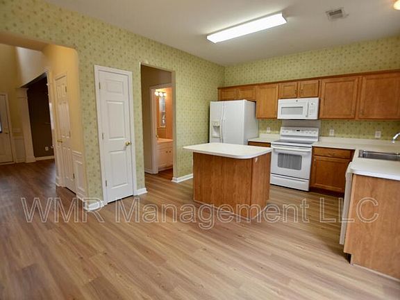 3rd image of 10637 Claude Freeman Dr