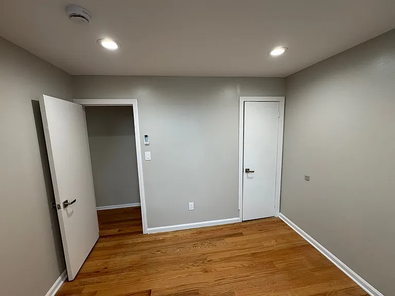 165 School St #4 — Photo 5