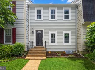 7859 Parthian Ct, Springfield, VA 22153