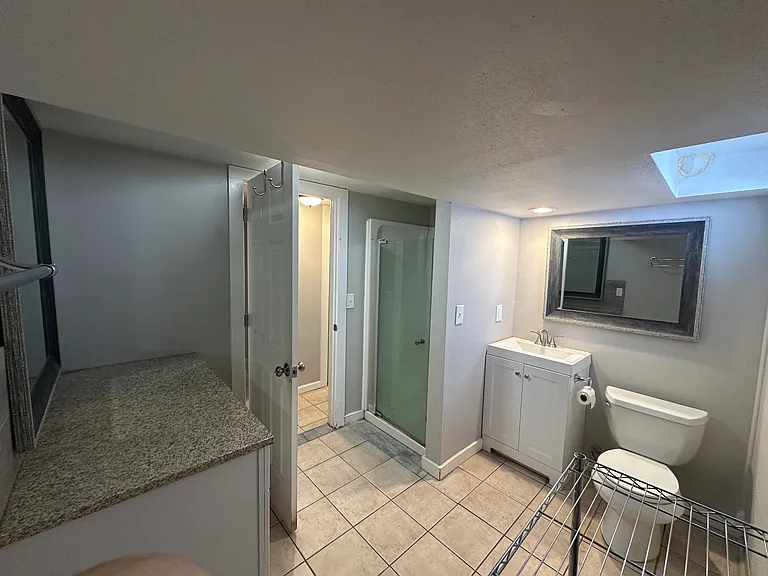 2nd bathroom