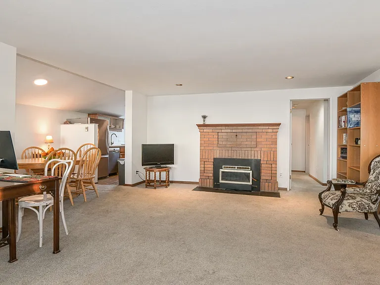 3042 Ohara Ln #HOUSE — Photo 8