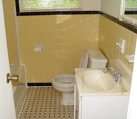 233 Corbin Ave — Photo 11