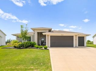 19528 Amherst St, Gardner, KS 66030