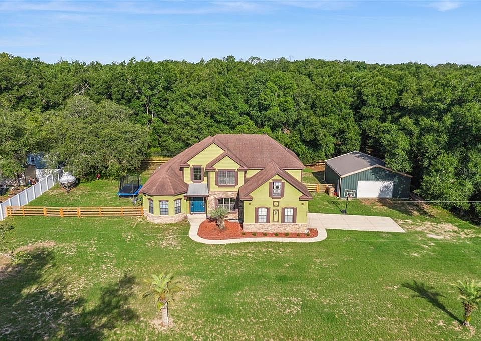 1st image of 36137 Mattawan Dr