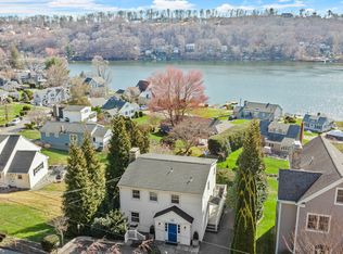 13 Candlewood Knolls Rd, New Fairfield, CT 06812