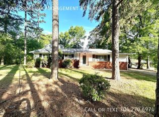 7200 Marley Cir, Charlotte, NC 28214