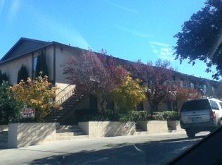 4210 W Avenue L APT 3, Lancaster, CA 93536