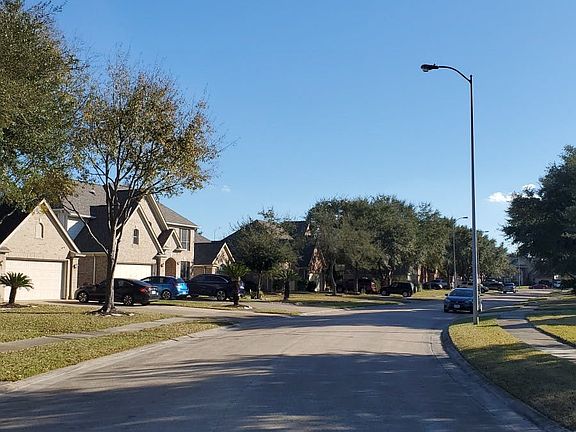 4th image of 6711 Walnut Sq