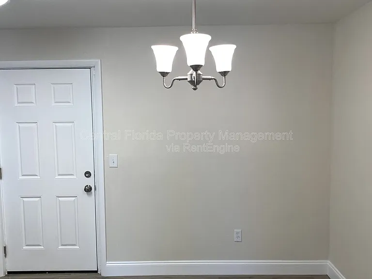 12352 Fox Hound Ct — Photo 2
