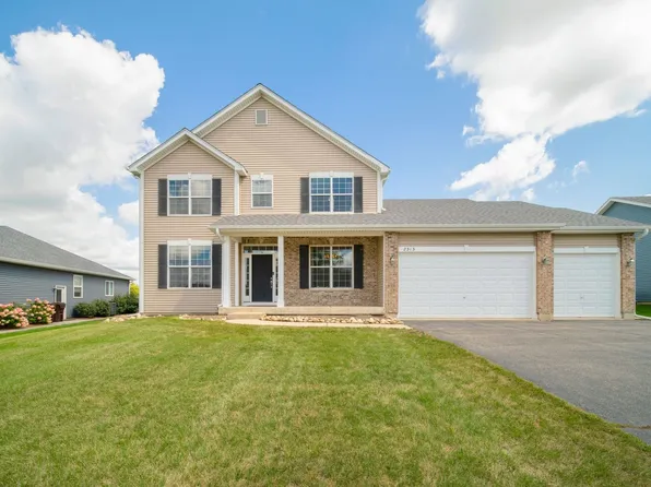 2313 Tyler Trl, McHenry, IL 60051