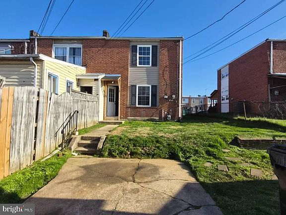 4th image of 7948 Eastdale Rd