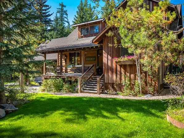 97 Aspen Bluff Dr, Whitefish, MT 59937