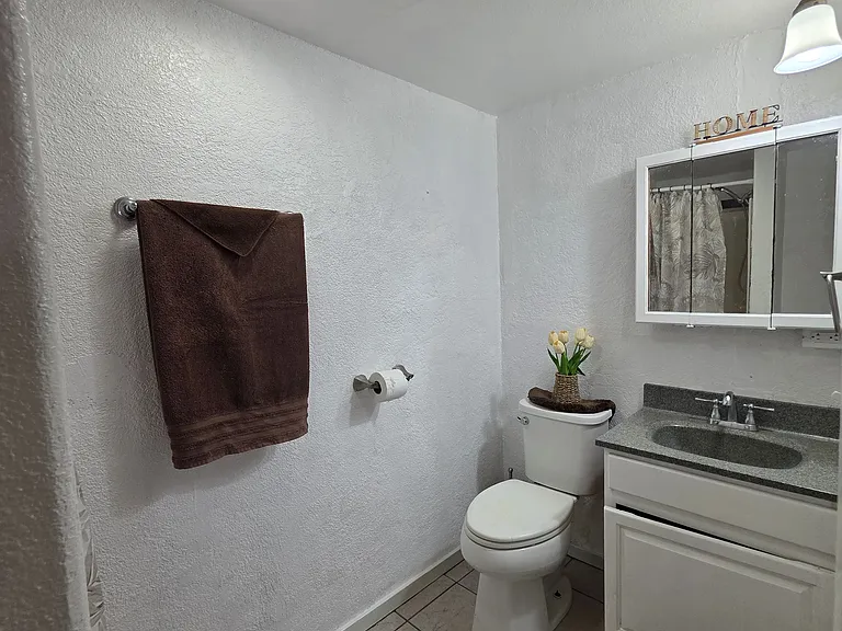2826 Panepoo St #B — Photo 19