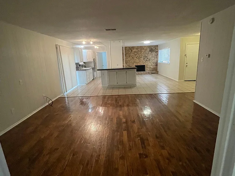 2823 Norwood Ln — Photo 24