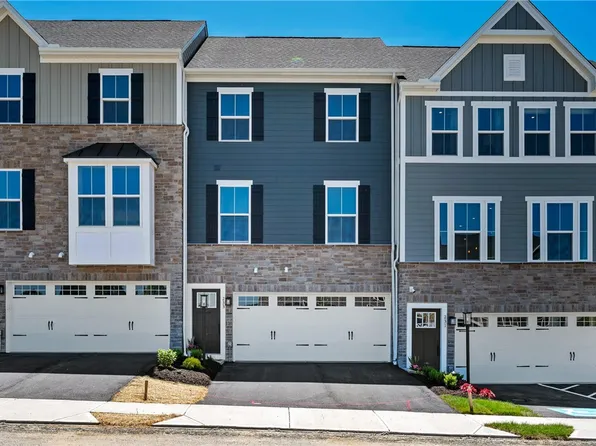 213 Yellowwood Ct, Washington, PA 15301