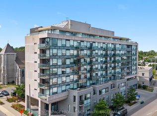 121 Queen St #711, Kingston, ON K7K1A8