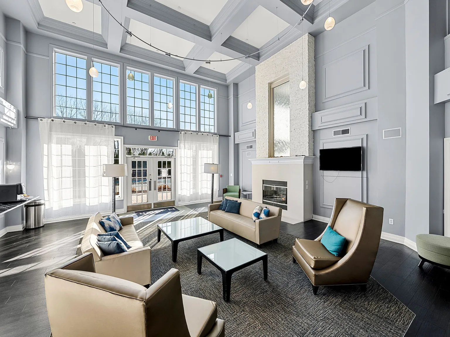 Washington Crossing Apartments — Photo 2