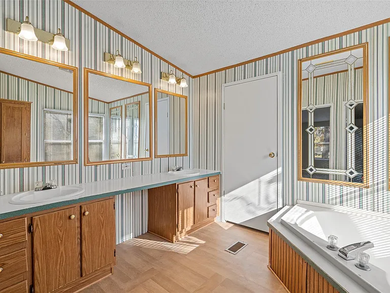 13074 Aspen Way Ct — Photo 42