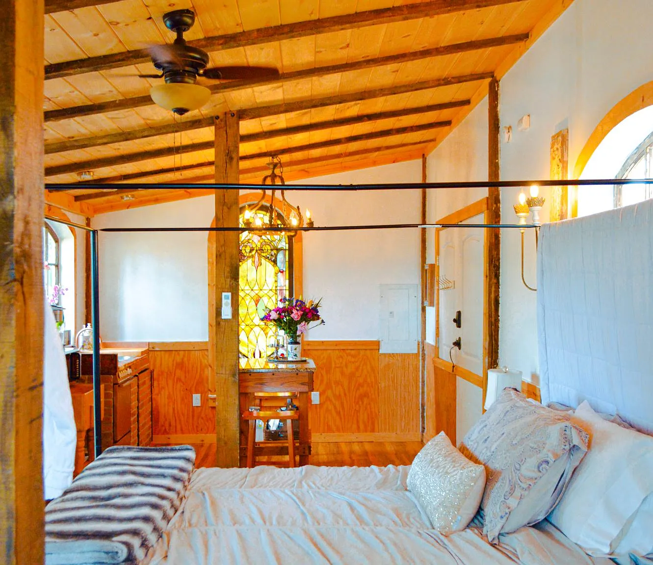 1 bed, 300 sqft, $1,200 — Photo 4
