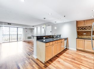 700 1st St APT 3K, Hoboken, NJ 07030