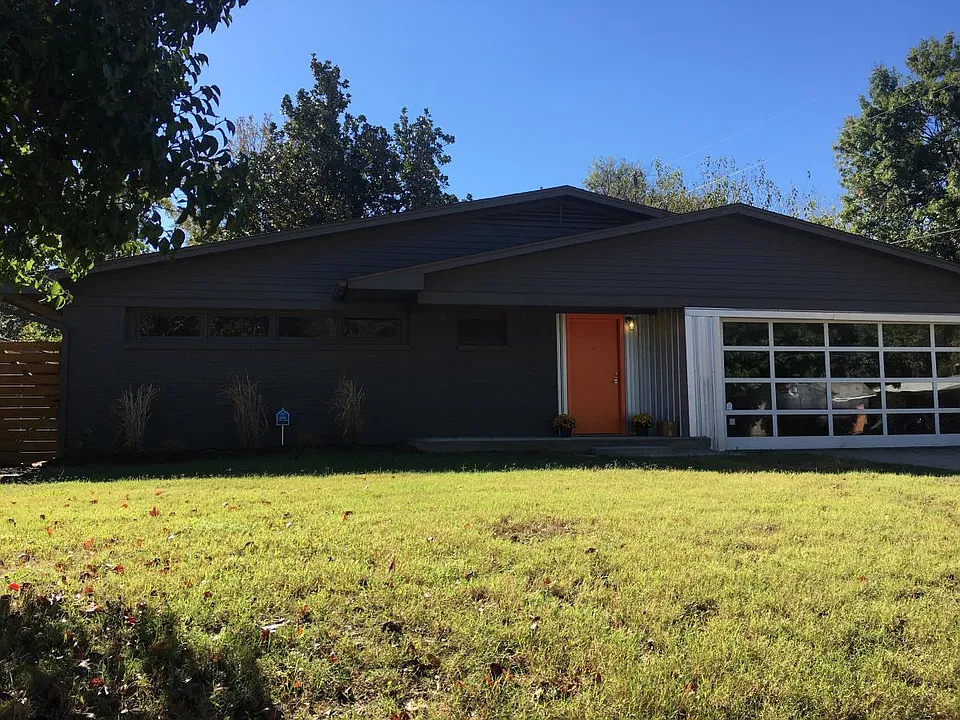 2024 NW 47th St